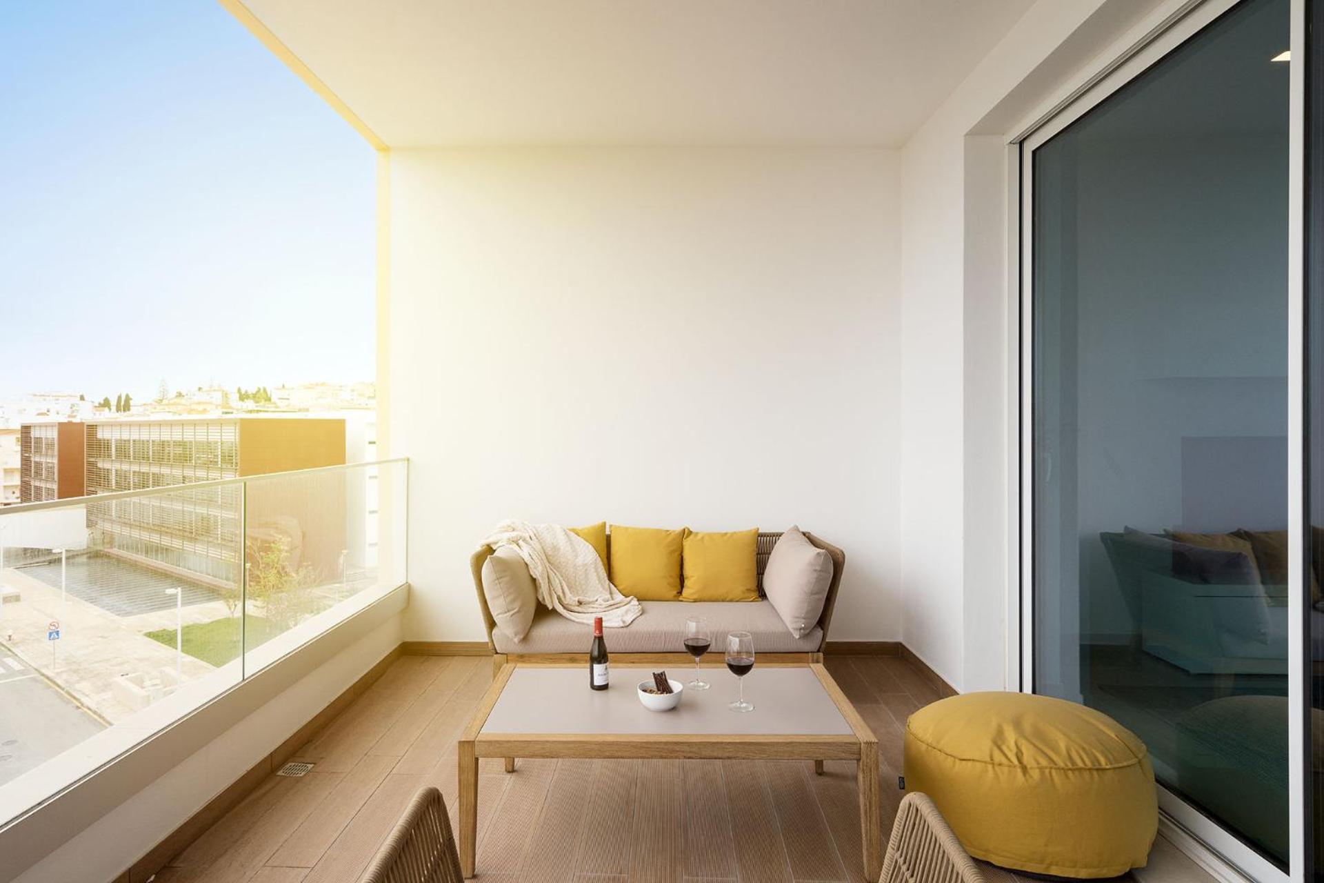 Bright Modern Seaside * Lagos